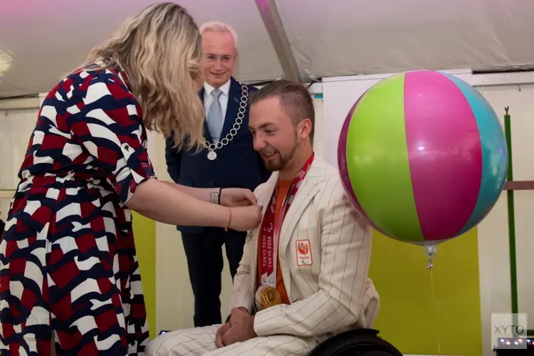 Koninklijke onderscheiding voor Sam Schröder uit Geleen