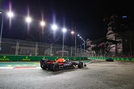 Verstappen zevende in Singapore, maar Pérez zorgt toch voor euforie bij Red Bull