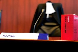 Gevangenisstraffen van vijf jaar geëist voor grootschalige handel in illegale tabak