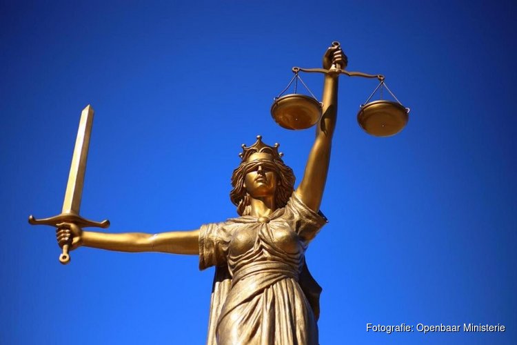 Moord, poging doodslag en verlaten plaats ongeval: OM eist 28 jaar cel