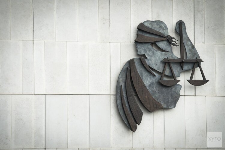 Gevangenisstraf en geldboete geëist voor handel in vuurwapens, drugs en bezit van illegaal vuurwerk